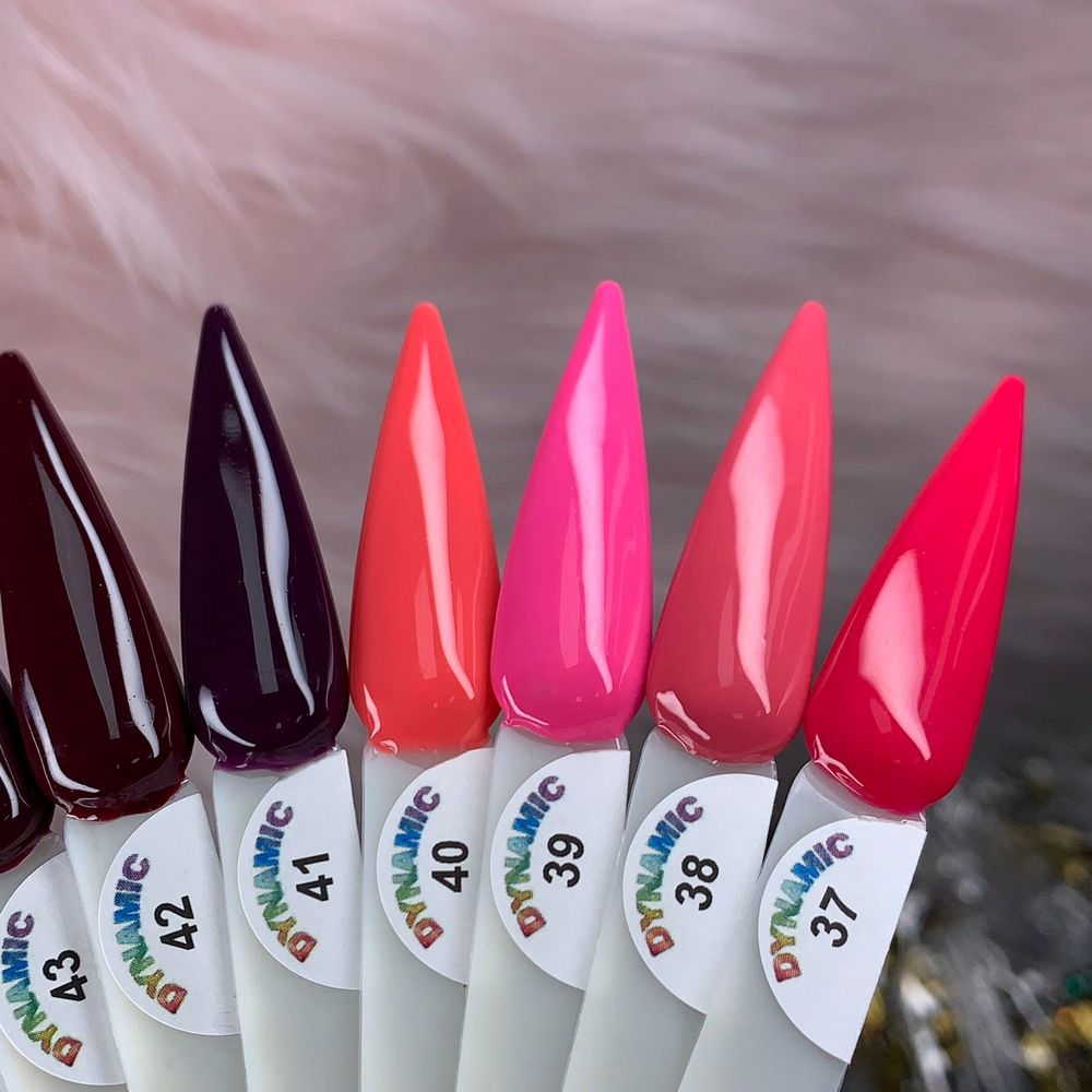 set of gel polish bottles - 7